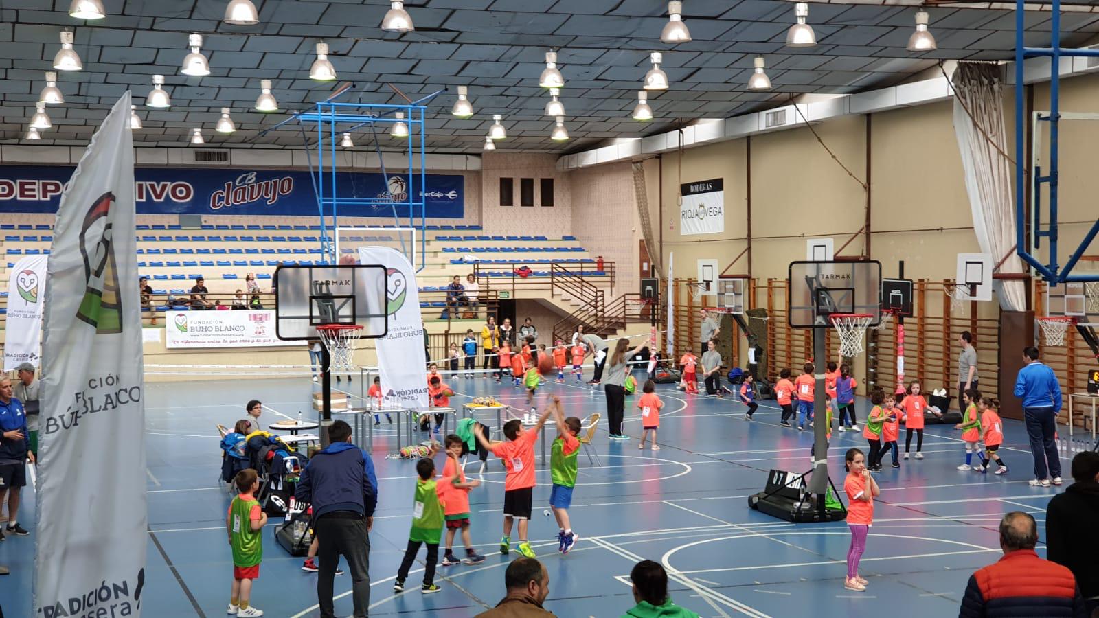 Fotos: Primer torneo 3x3 BabyBasket Fundación Búho Blanco