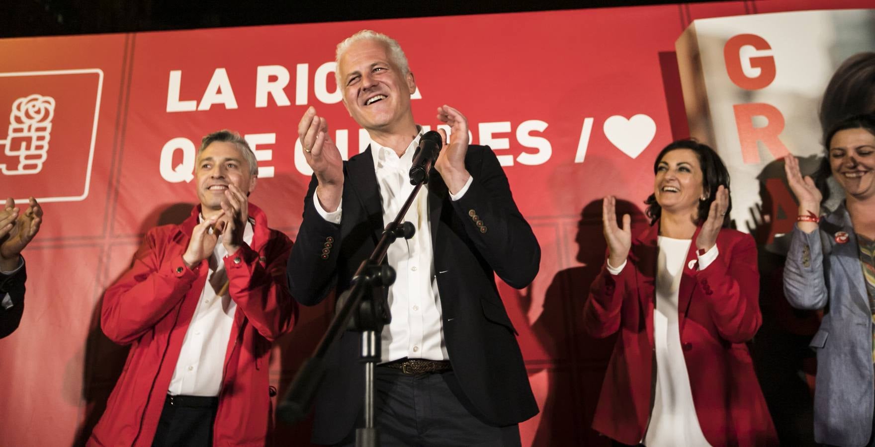 Fotos: El PSOE celebra su victoria en las elecciones autonómicas y municipales de La Rioja