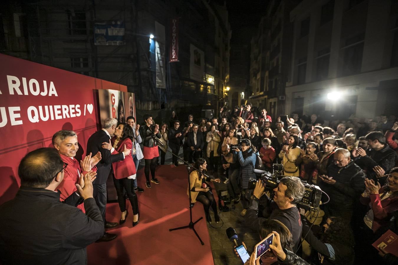 Fotos: El PSOE celebra su victoria en las elecciones autonómicas y municipales de La Rioja