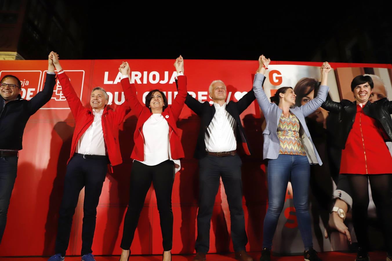 Fotos: El PSOE celebra su victoria en las elecciones autonómicas y municipales de La Rioja