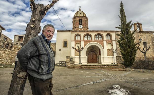 Salvador Pérez, el único alcalde que sigue desde 1979. 