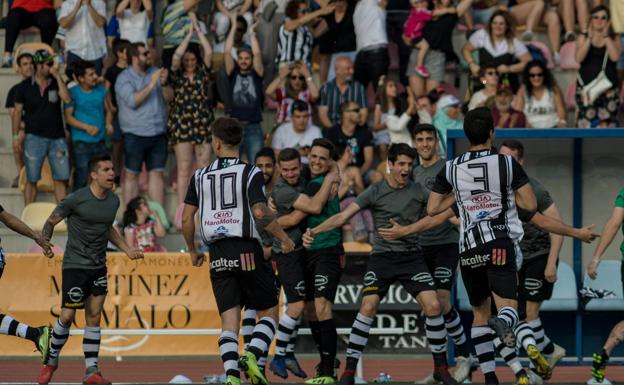 Imagen principal - El Haro es de Segunda B