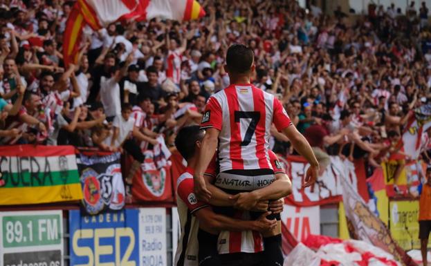 Los goles del UDL-Badajoz: tres goles que valen una vida más