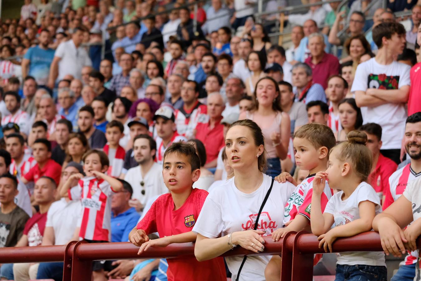 Fotos: UDL-Badajoz: el ambiente previo