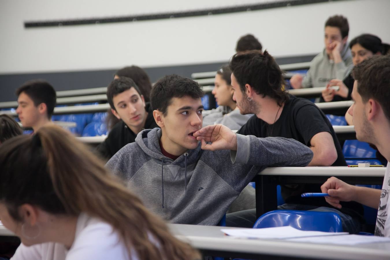 Fotos: Comienza la EBAU en Logroño