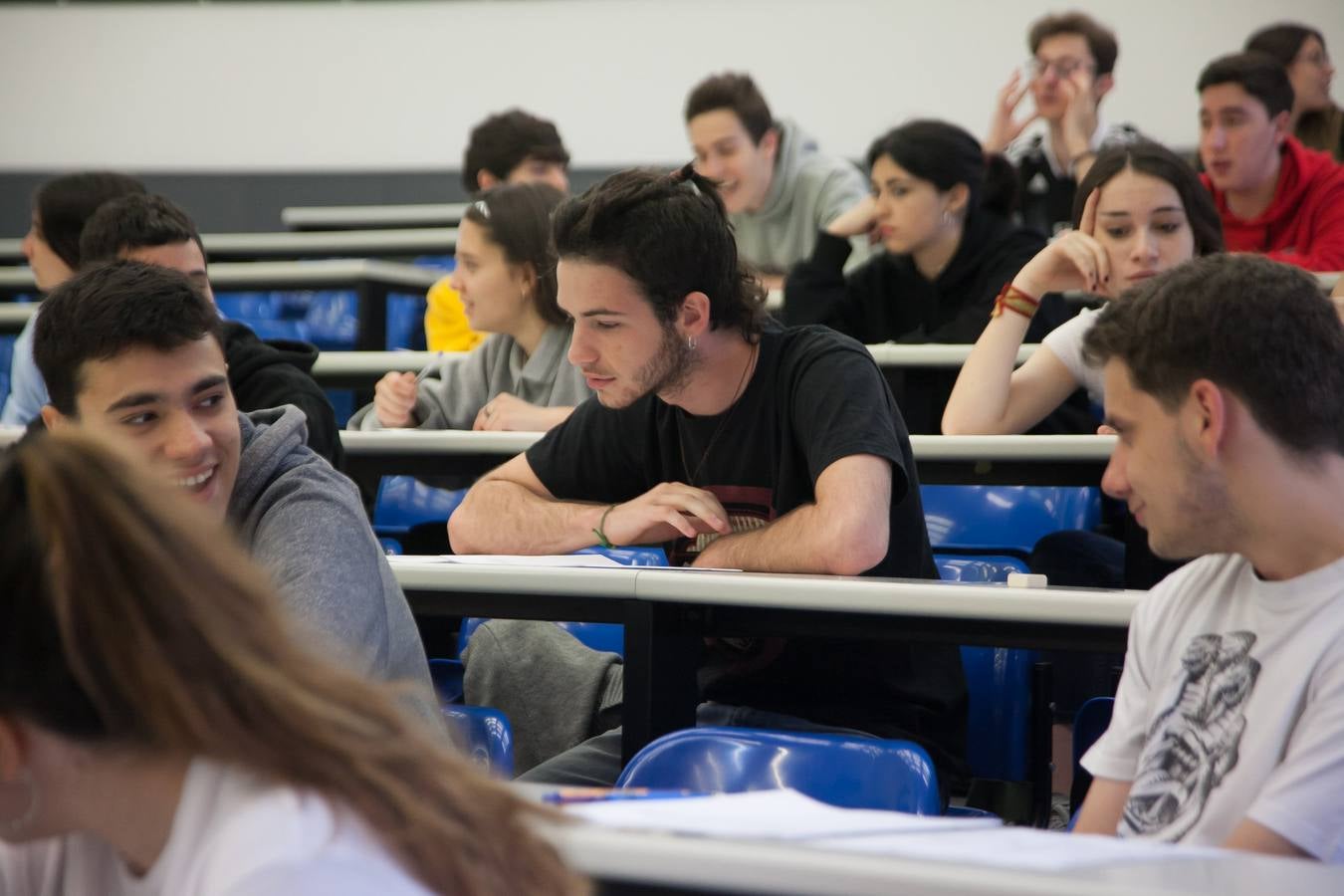 Fotos: Comienza la EBAU en Logroño