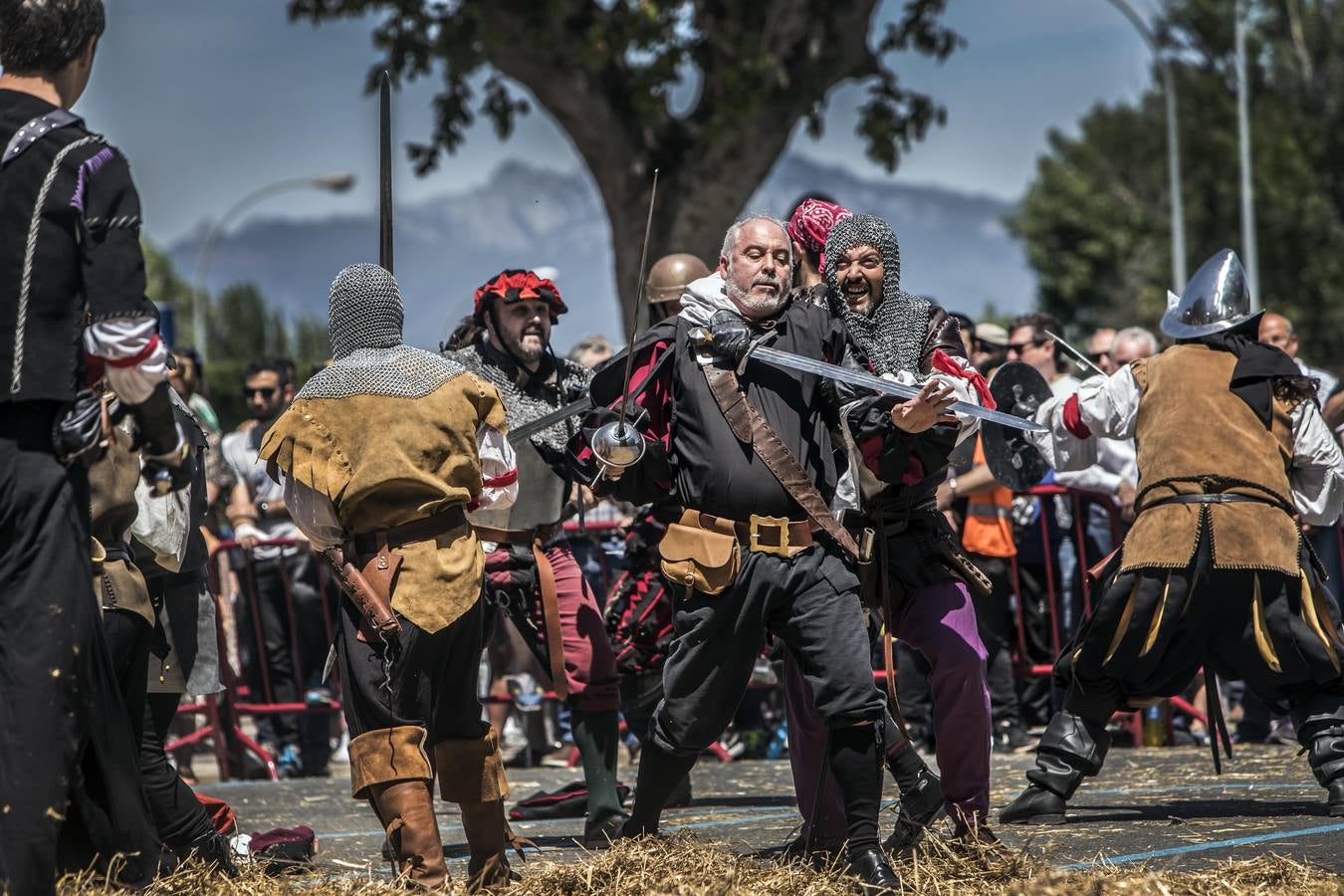 Fotos: Recreación del asedio francés