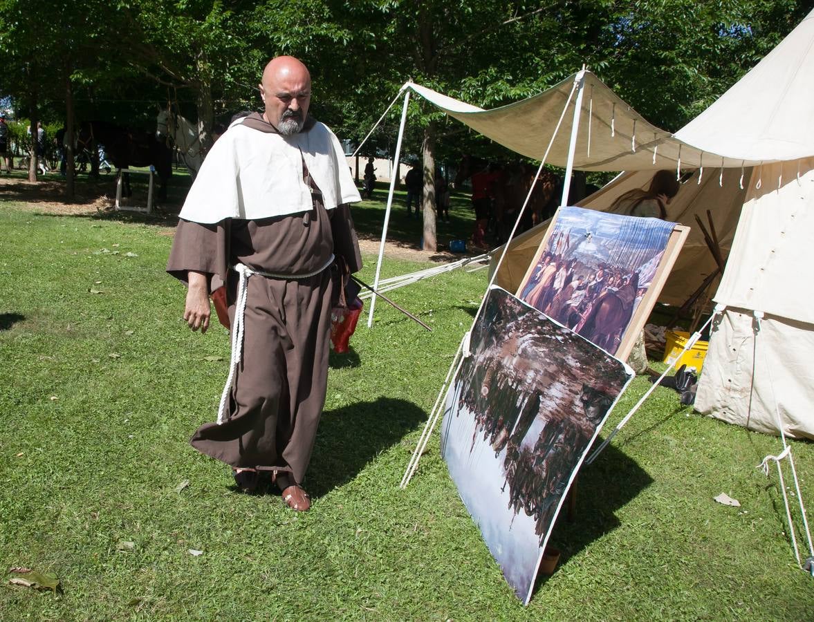 Fotos: Recreación del campamento francés en el parque del Ebro