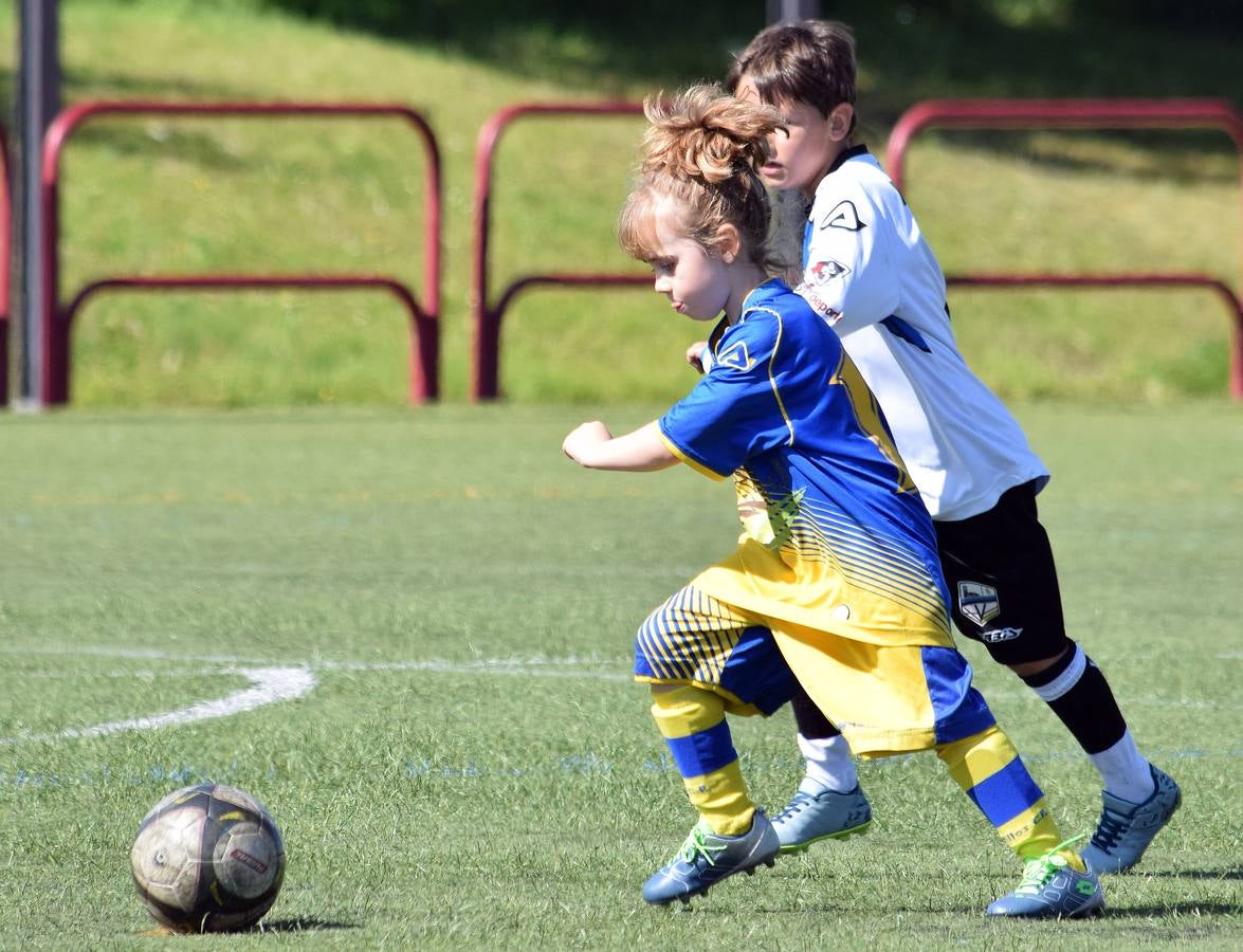 Fotos: Primera jornada del Torneo del Valvanera