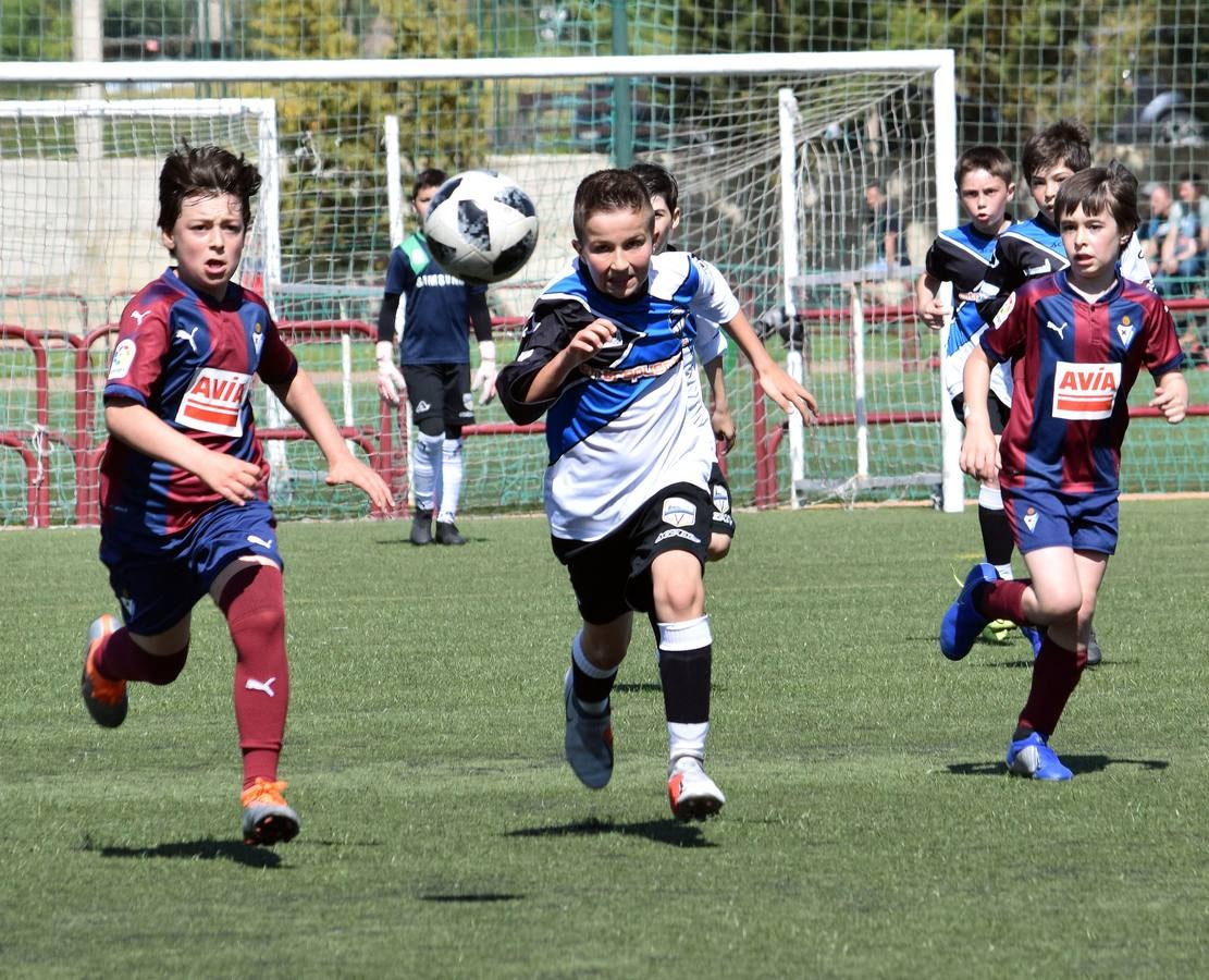 Fotos: Primera jornada del Torneo del Valvanera