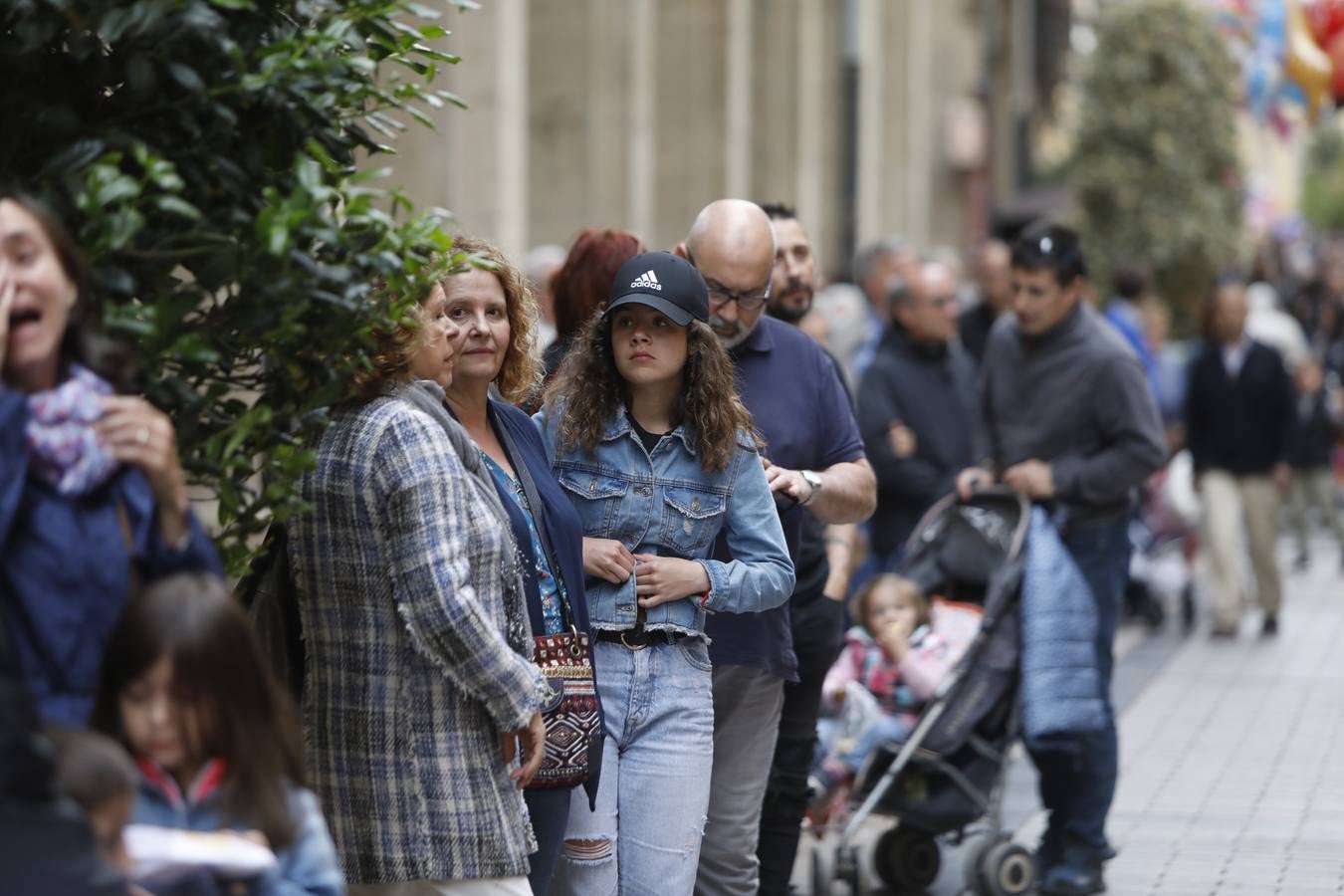 Fotos: Tradicional ofrenda de flores en El Revellín