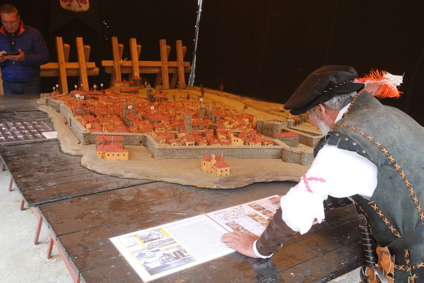 Fotos: Juegos tradicionales en la plaza de Santiago