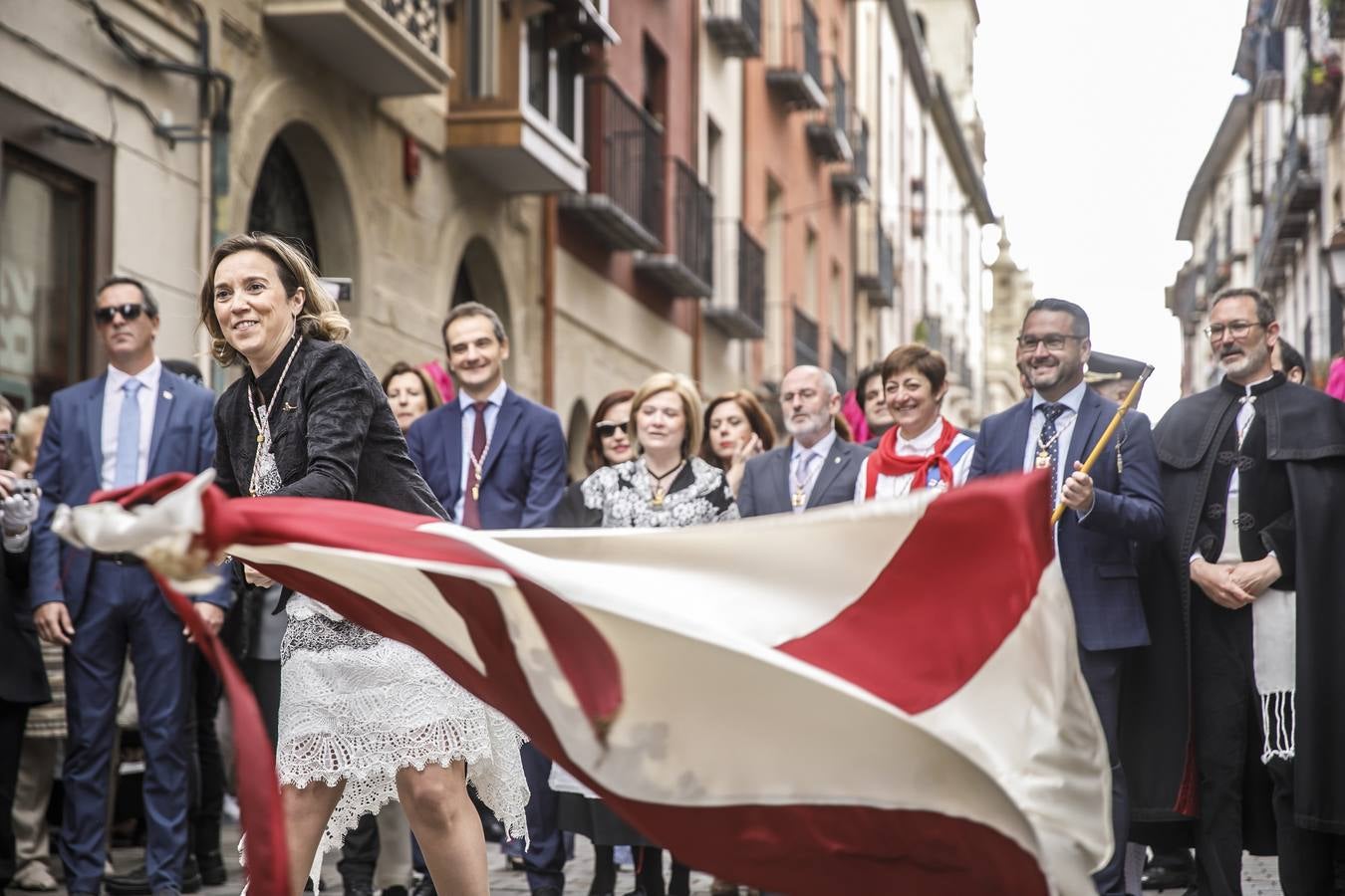 Fotos: Los banderazos y la procesión de San Bernabé