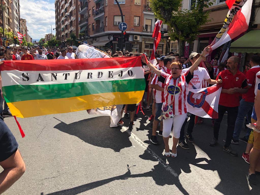 Fotos: El ambiente en Logroño antes del partido UDL-Hércules