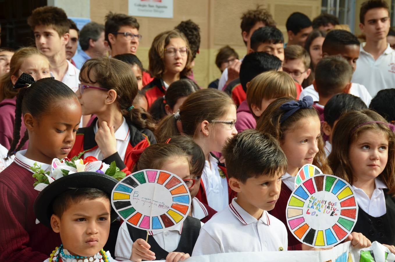 Los alumnos del colegio San Agustín han hecho un parón educativo por el Medio Ambiente.