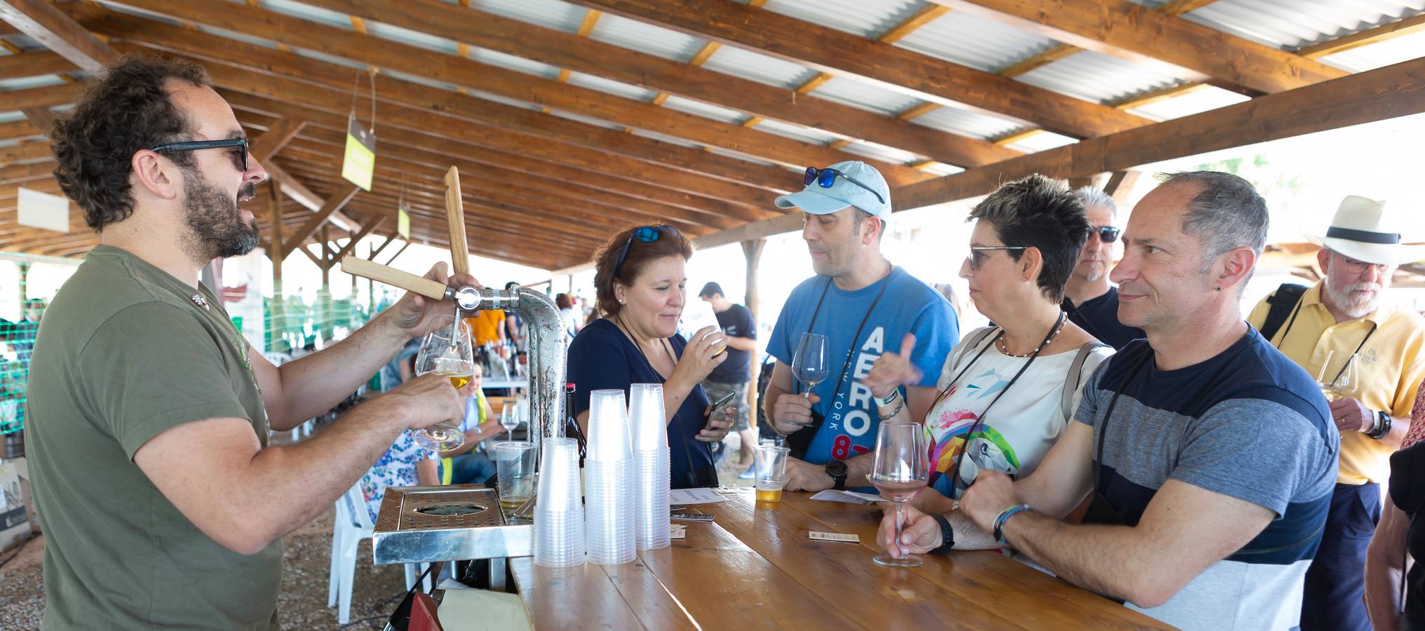 La finca institucional se ha convertido este sábado en un parque temático en torno al vino y la gastronomía riojana