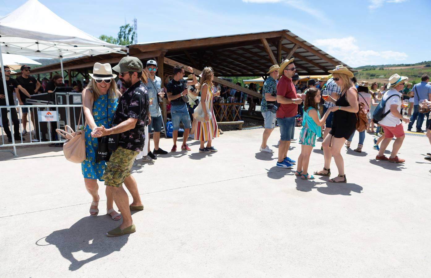 La finca institucional se ha convertido este sábado en un parque temático en torno al vino y la gastronomía riojana