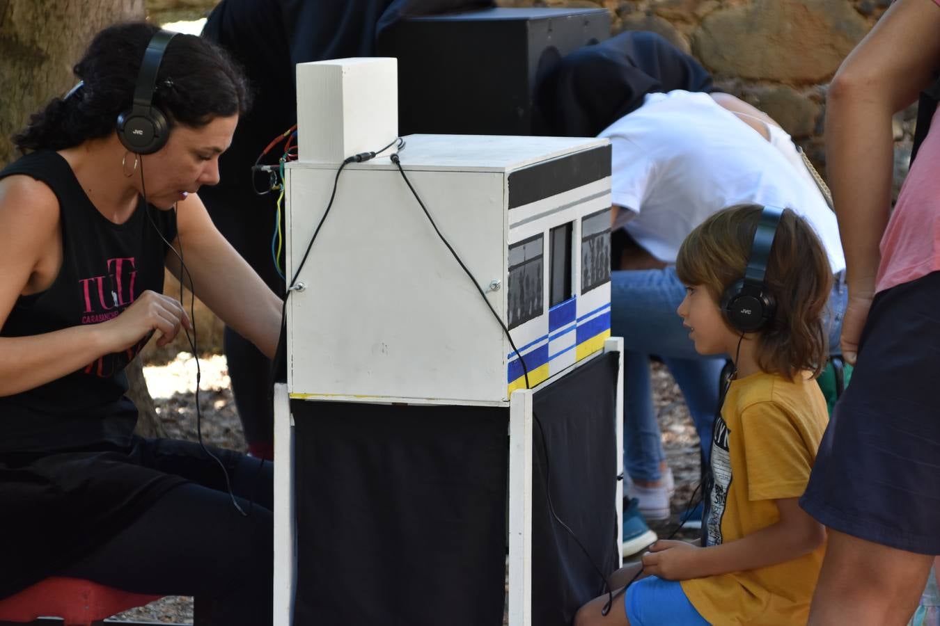 Gran ambiente en las calles de Enciso.