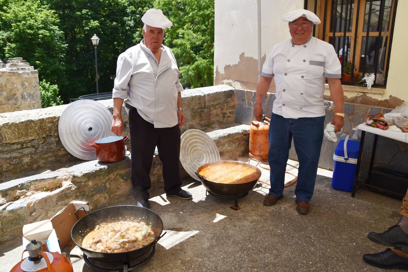 Gran ambiente en las calles de Enciso.