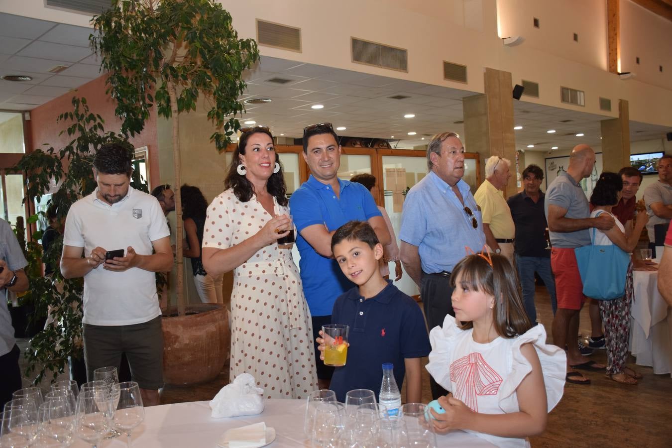 Los jugadores disfrutaron de dos vinos de Bodegas Monte Real.