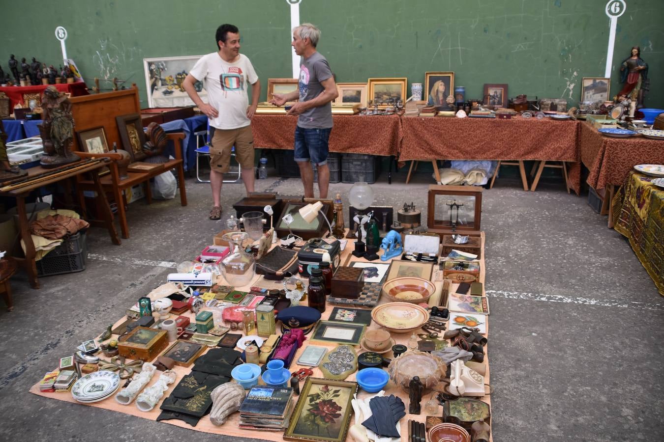 Fotos: Munilla ha acogido la X Feria Internacional de Antigüedades