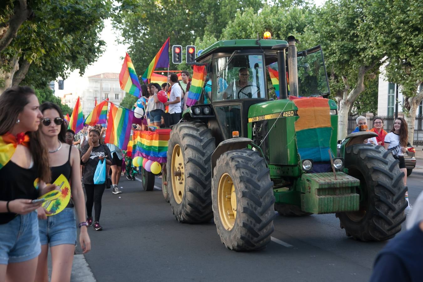 Unos jóvenes, durante la manifestación