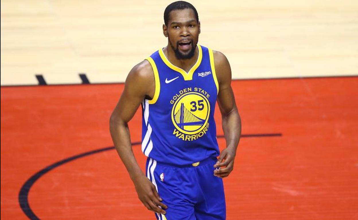 Kevin Durant jugará en los Brooklyn Nets los próximos cuatro años con un contrato de 164 millones de dólares.