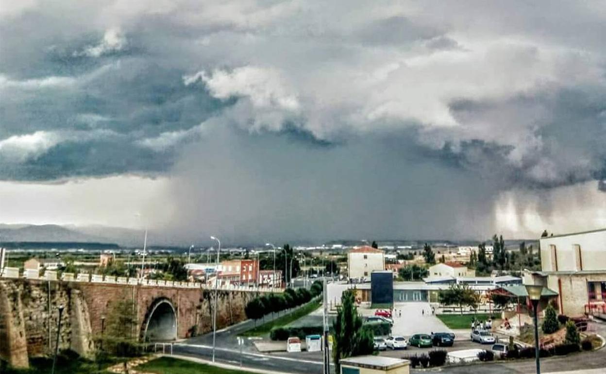 AEMET activa el aviso amarillo por tormentas y granizo para La Rioja