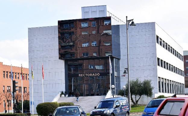 Sede del rectorado de la Universidad de La Rioja (UR). 