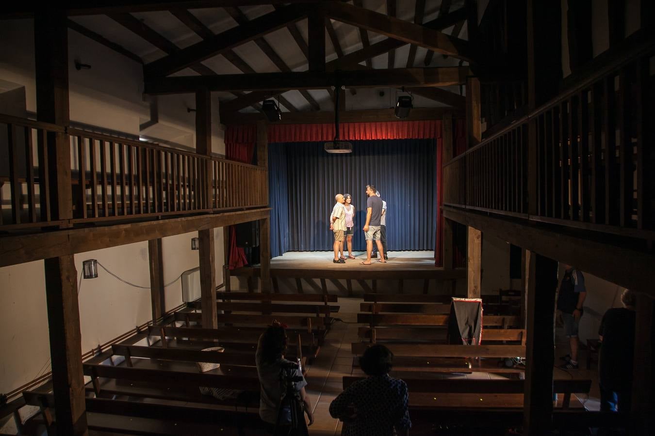 Fotos: Canales de la Sierra redescubre su teatro