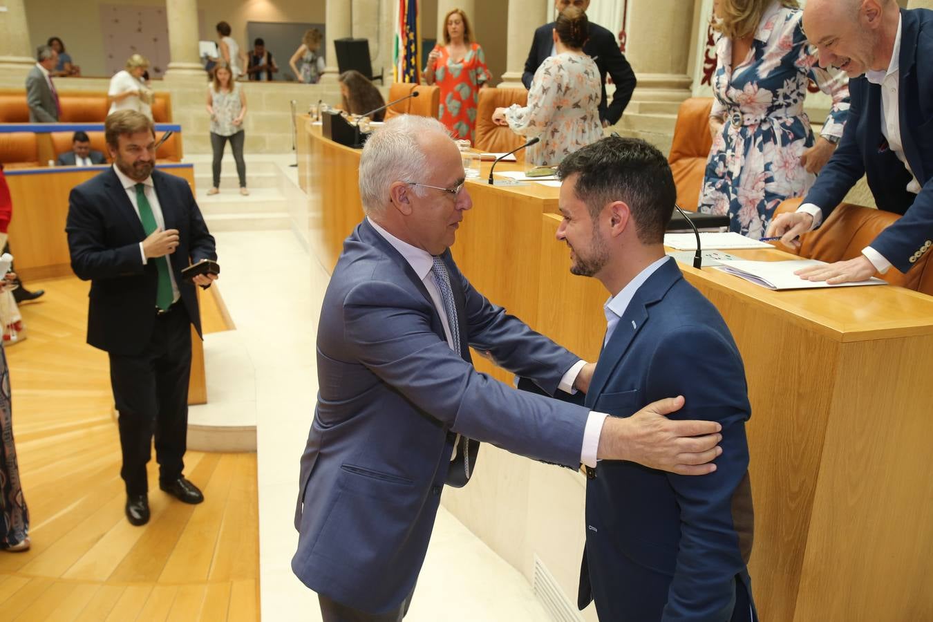 Fotos: La elección de Raúl Díaz como senador autonómico