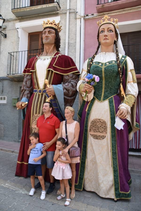 Fotos: Bajada de Santa Ana en las fiestas de Cervera