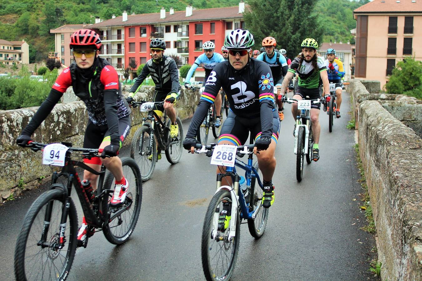 Fotos: Prueba BTT Extreme de Ezcaray: salida y meta