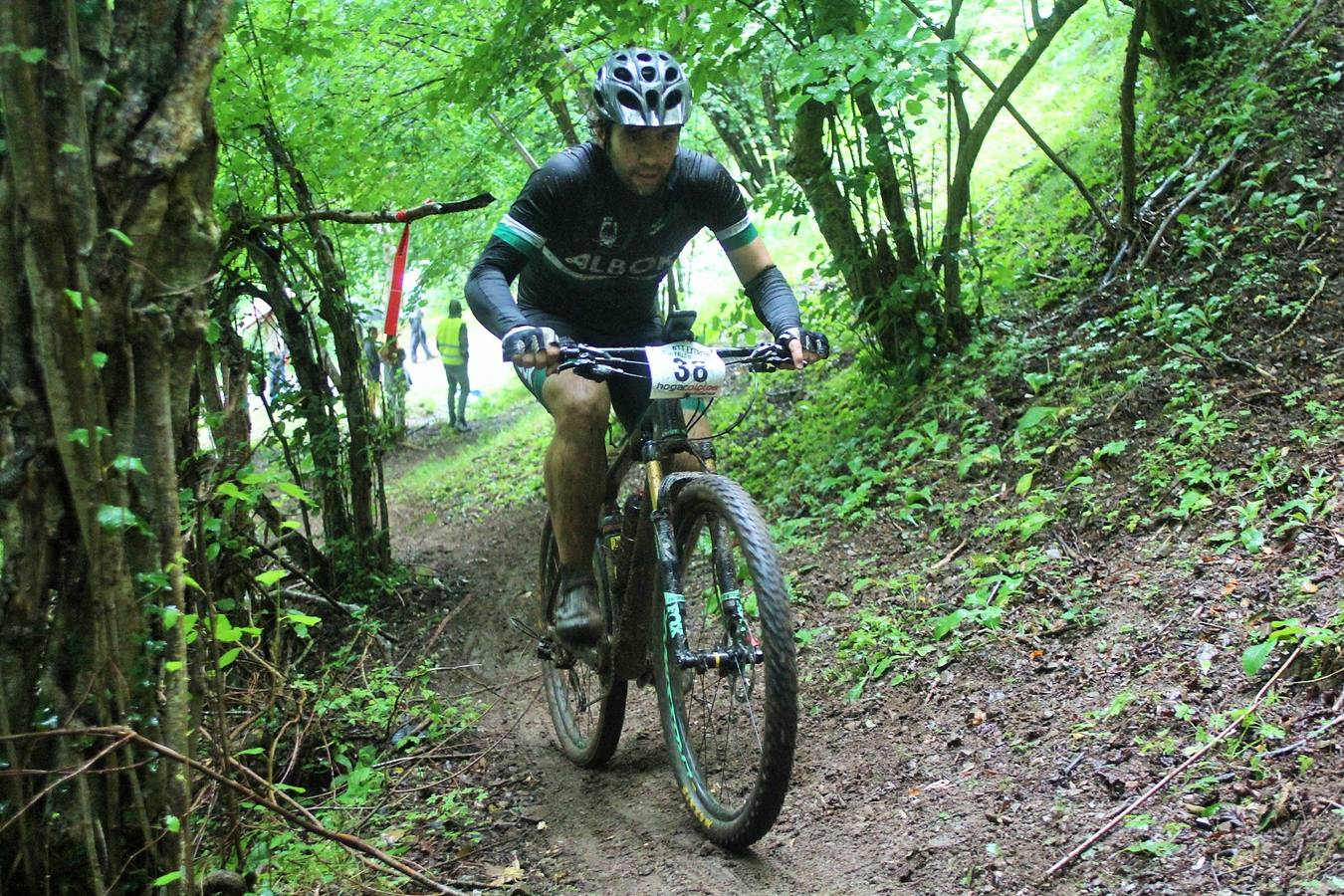 Fotos: Prueba: BTT Extreme de Ezcaray. El paso por Turza y Las Tres Aguas