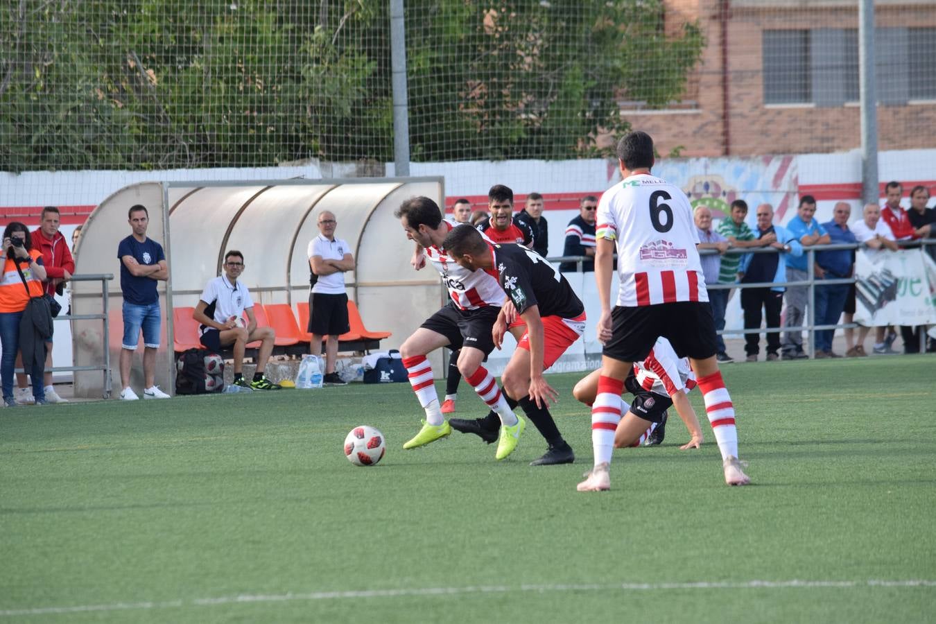 Fotos: La UDL se estrena ante el River Ebro