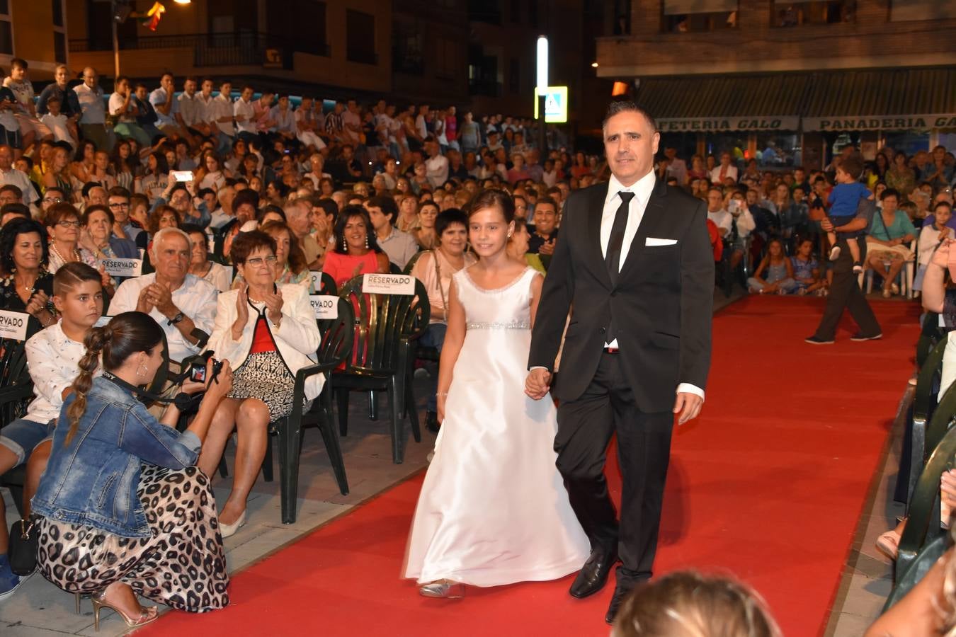 Fotos: La coronación de las reinas de las fiestas de Rincón de Soto