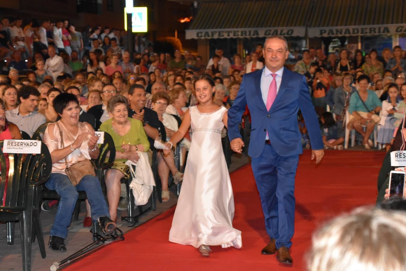 Fotos: La coronación de las reinas de las fiestas de Rincón de Soto