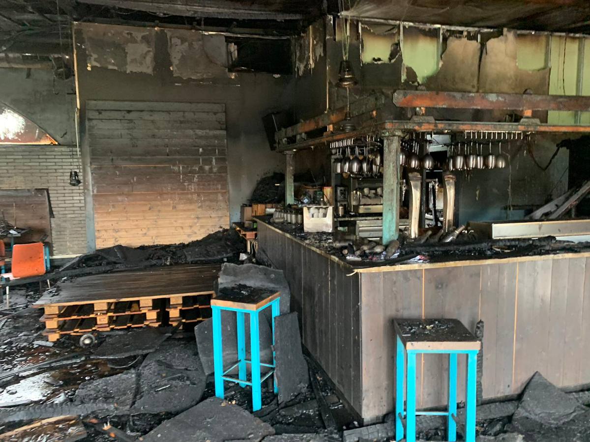 Incendio en el bar de las piscinas de Nalda