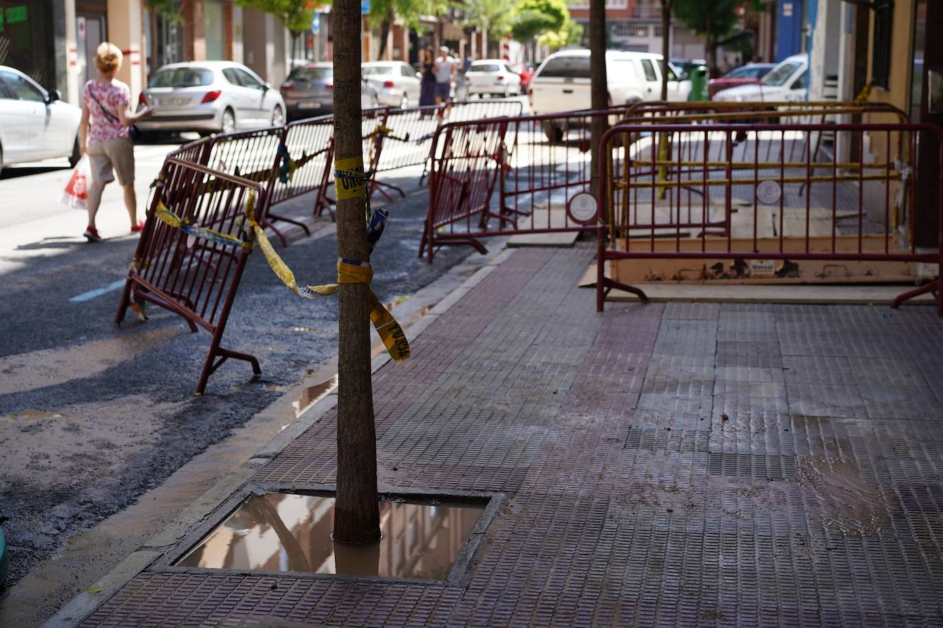 Fotos: Así ha quedado la calle Vitoria tras una nueva rotura de una tubería