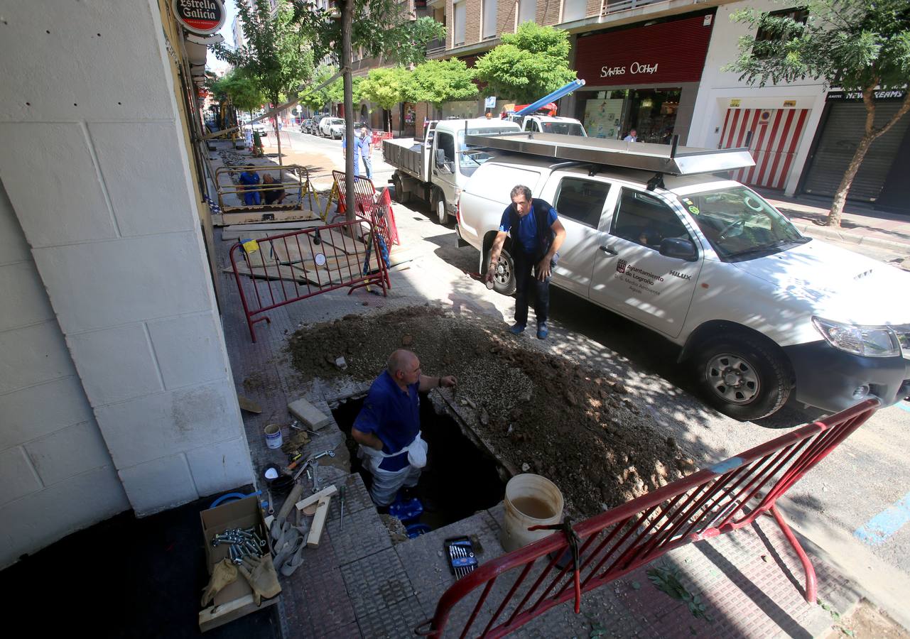 Fotos: Los trabajos en la calle Vitoria, en imágenes