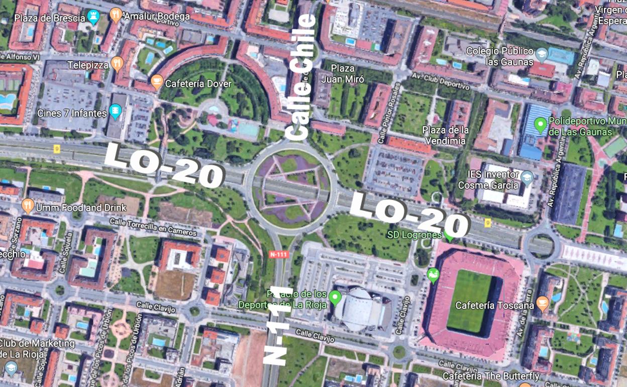 Lugar del accidente por el que se han trasladado cuatro personas al hospital San Pedro.