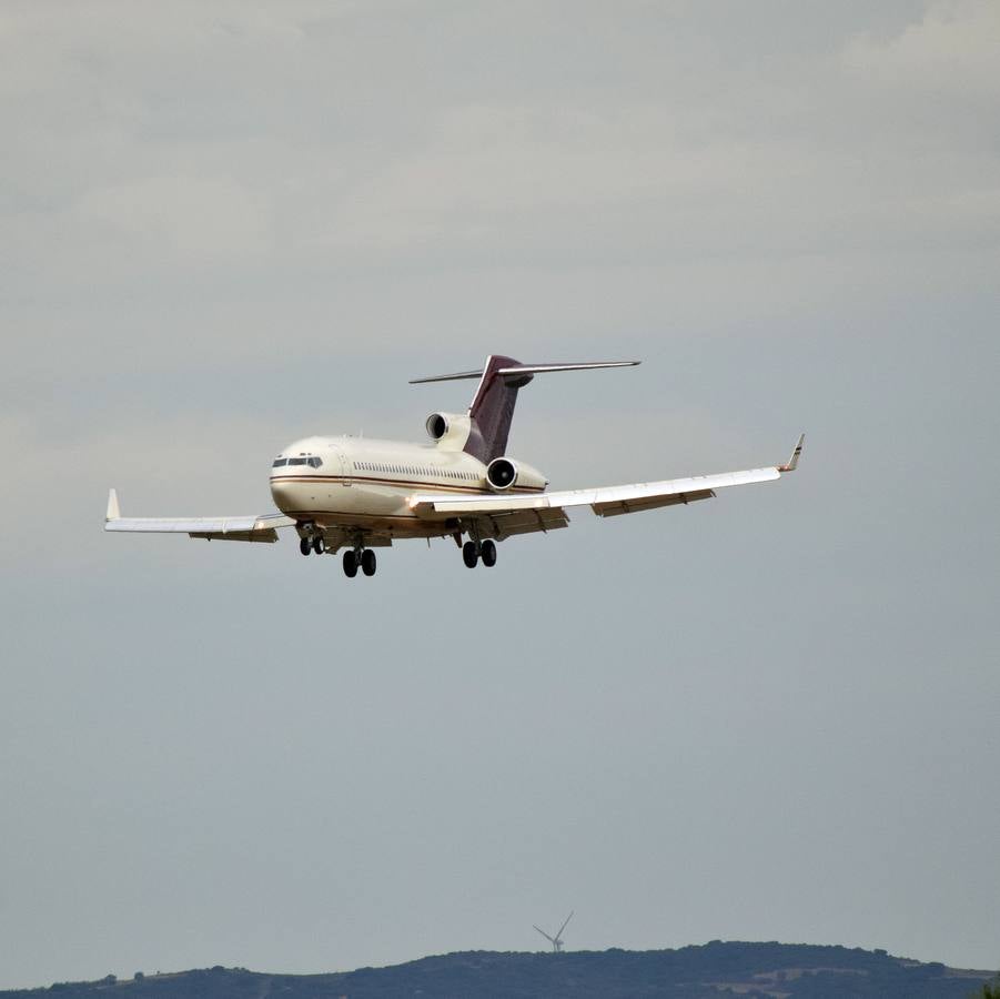 El Boeing-727, a punto de llegar a Agoncillo