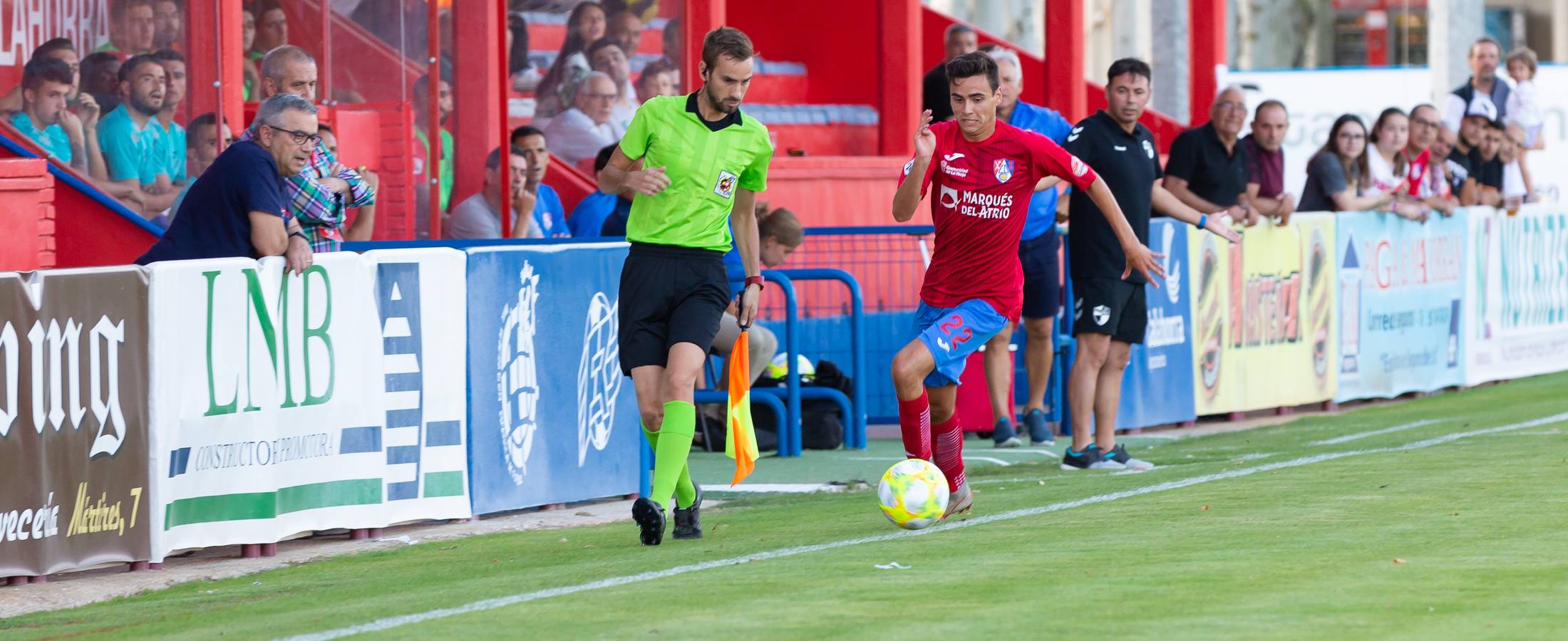 Fotos: Las fotografías de la victoria del Calahorra sobre el Ebro