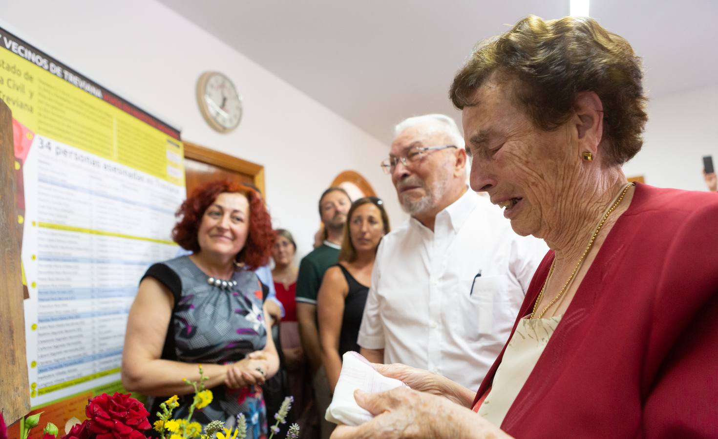 Fotos: Treviana homenajea a sus vecinos &quot;asesinados y represaliados&#039; en 1936