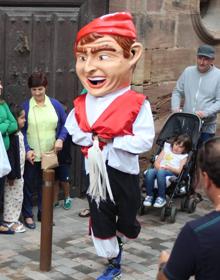 Imagen secundaria 2 - Ilustres como el torero Diego Urdiales y el exfutbolista Raúl Ruiz han disfrutado de la jornada festiva