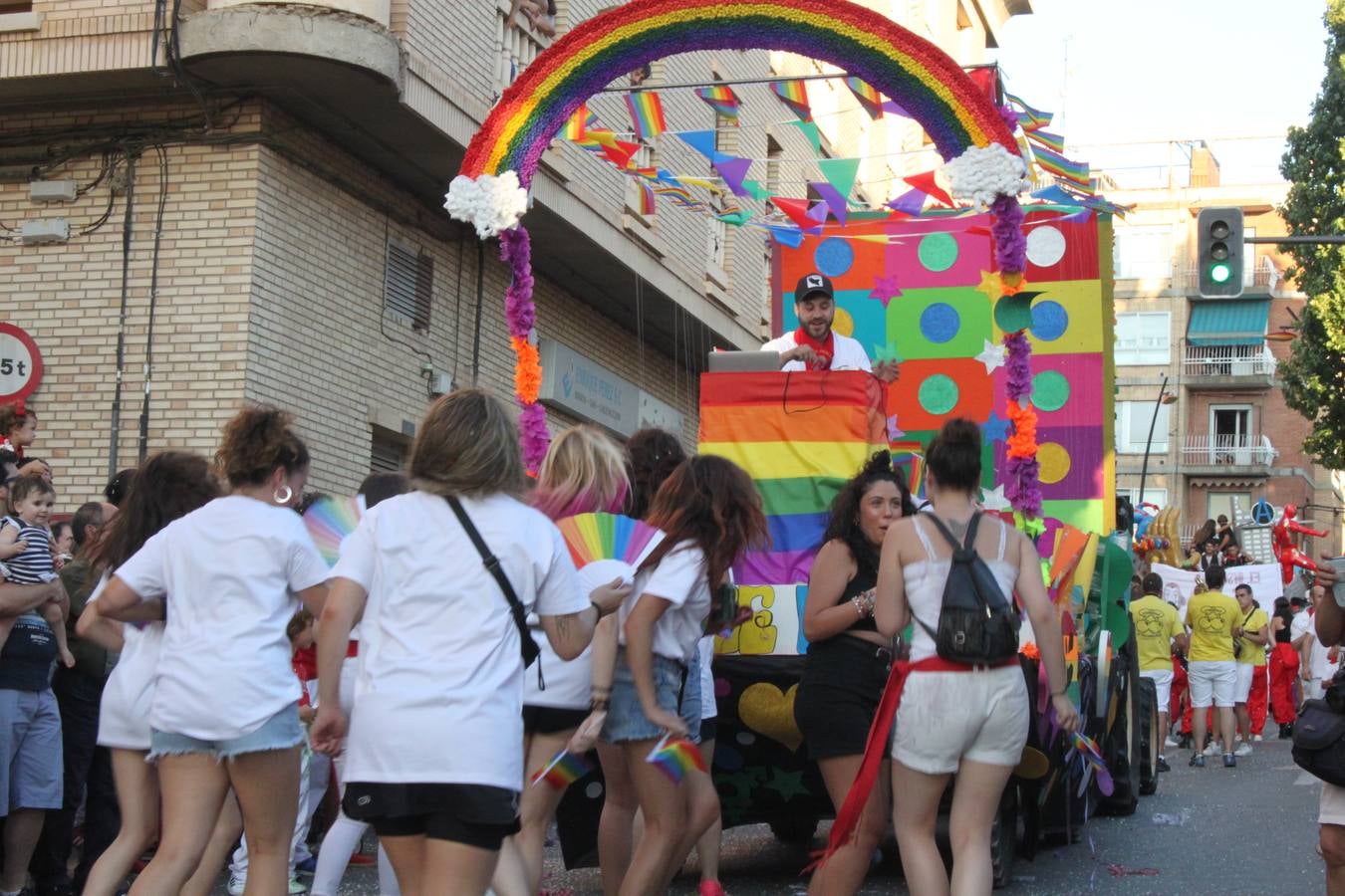 Fotos: Así ha sido el desfile de carrozas de Alfaro