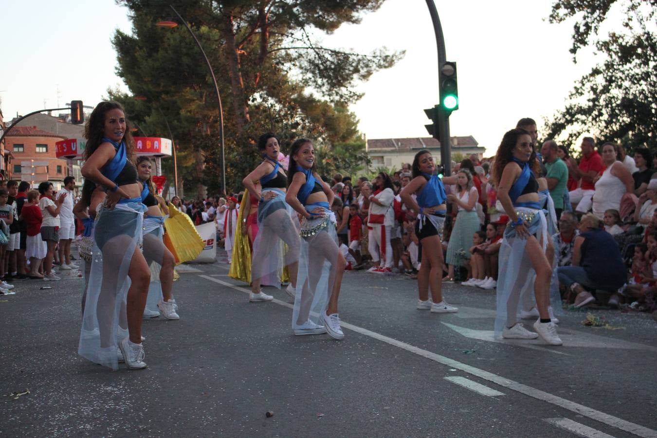 Fotos: Así ha sido el desfile de carrozas de Alfaro