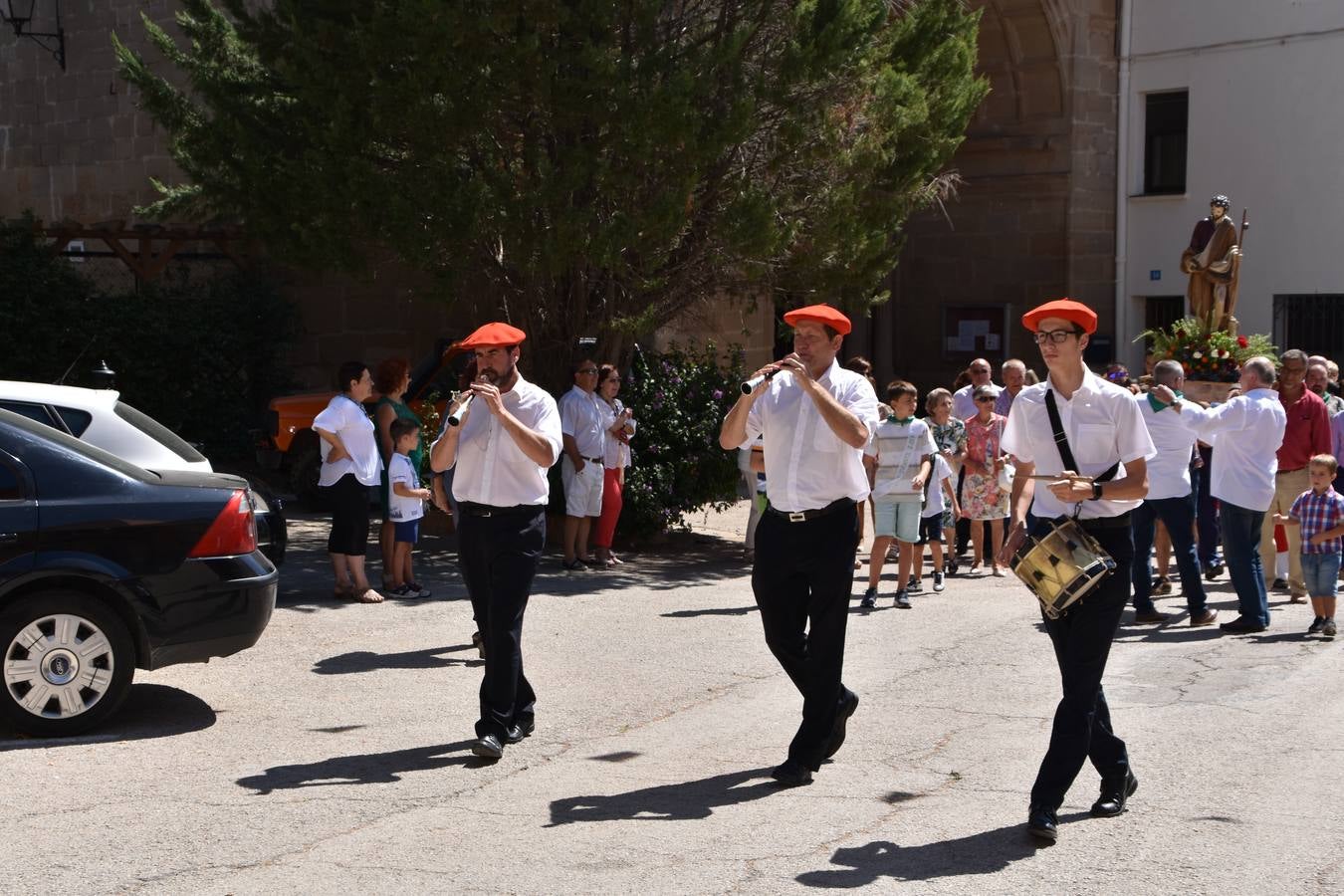 Fotos: Procesión de San Roque en Alcanadre