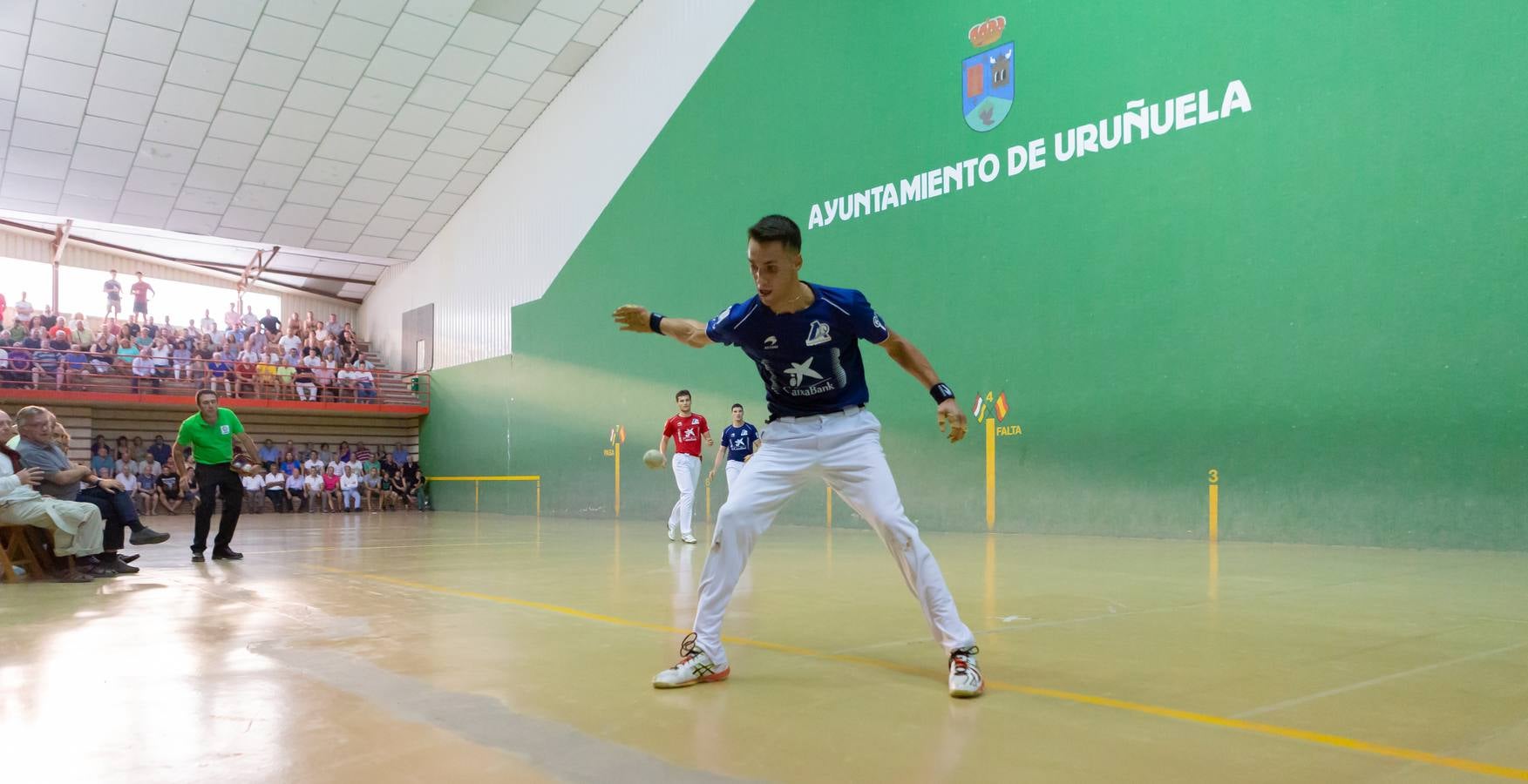 Fotos: La pelota llena el frontón de Uruñuela