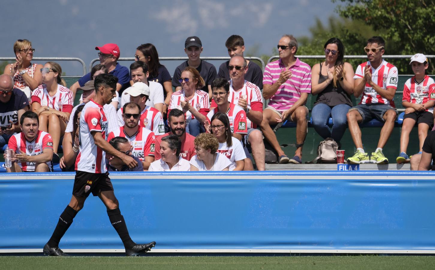 Fotos: El encuentro Alavés-UDL al que no ha faltado la afición riojana